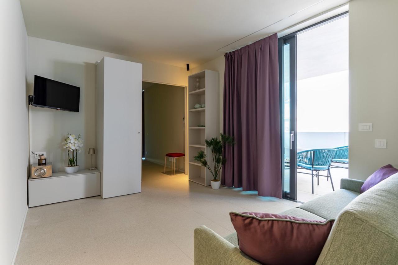 Aparthotel Zefiro Com Design, Large Terrace, Bike, Near Beach And Thermal Grado Dış mekan fotoğraf