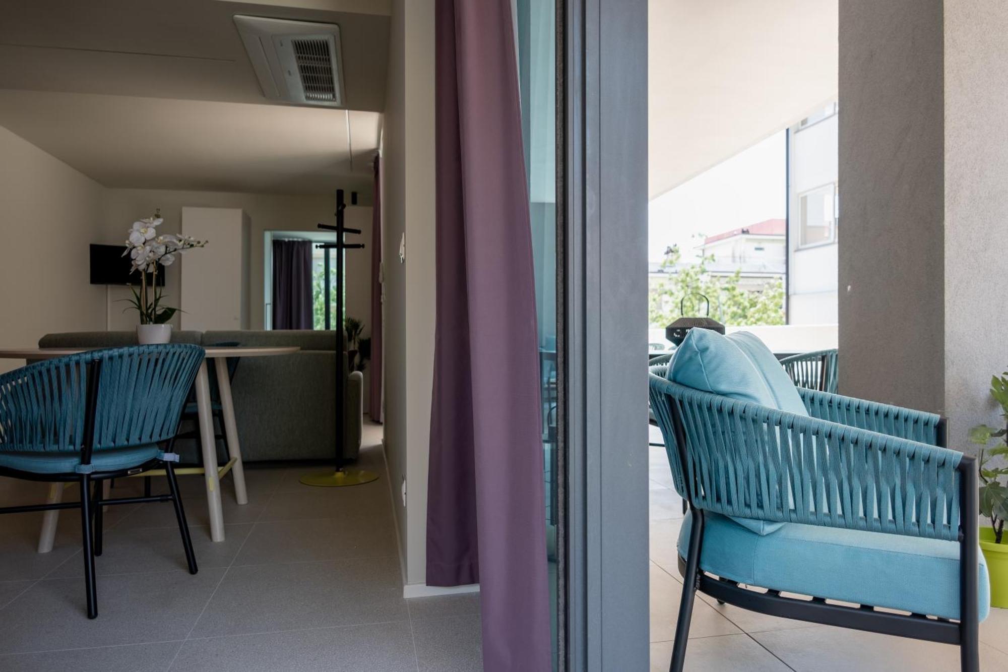 Aparthotel Zefiro Com Design, Large Terrace, Bike, Near Beach And Thermal Grado Dış mekan fotoğraf